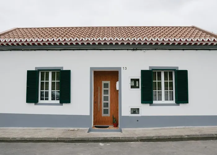 Village House Dom wakacyjny *